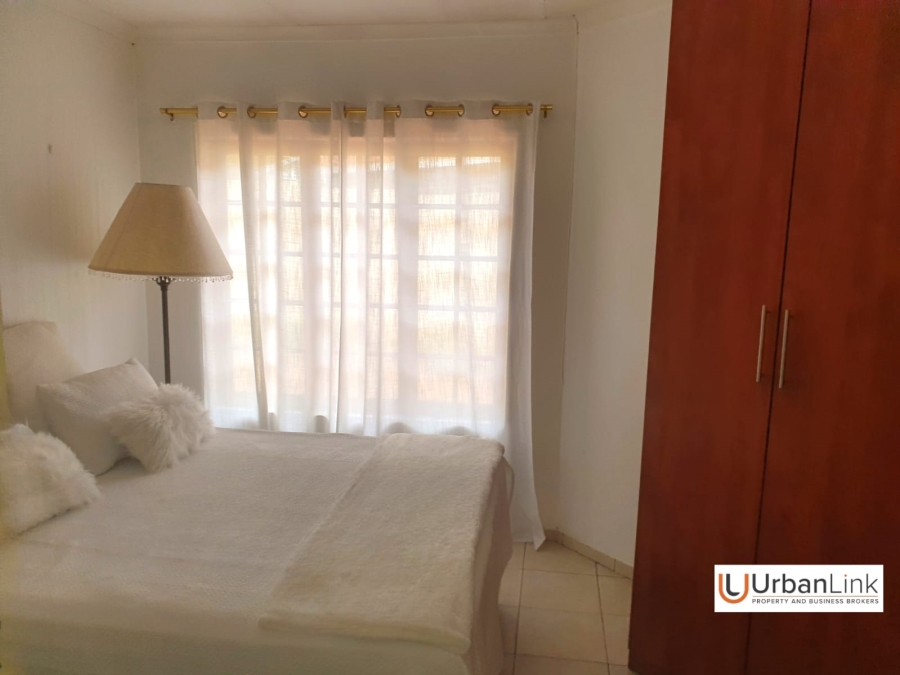 6 Bedroom Property for Sale in Safari Gardens North West